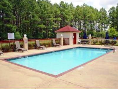 Motel Red Roof & Jackson - 3*